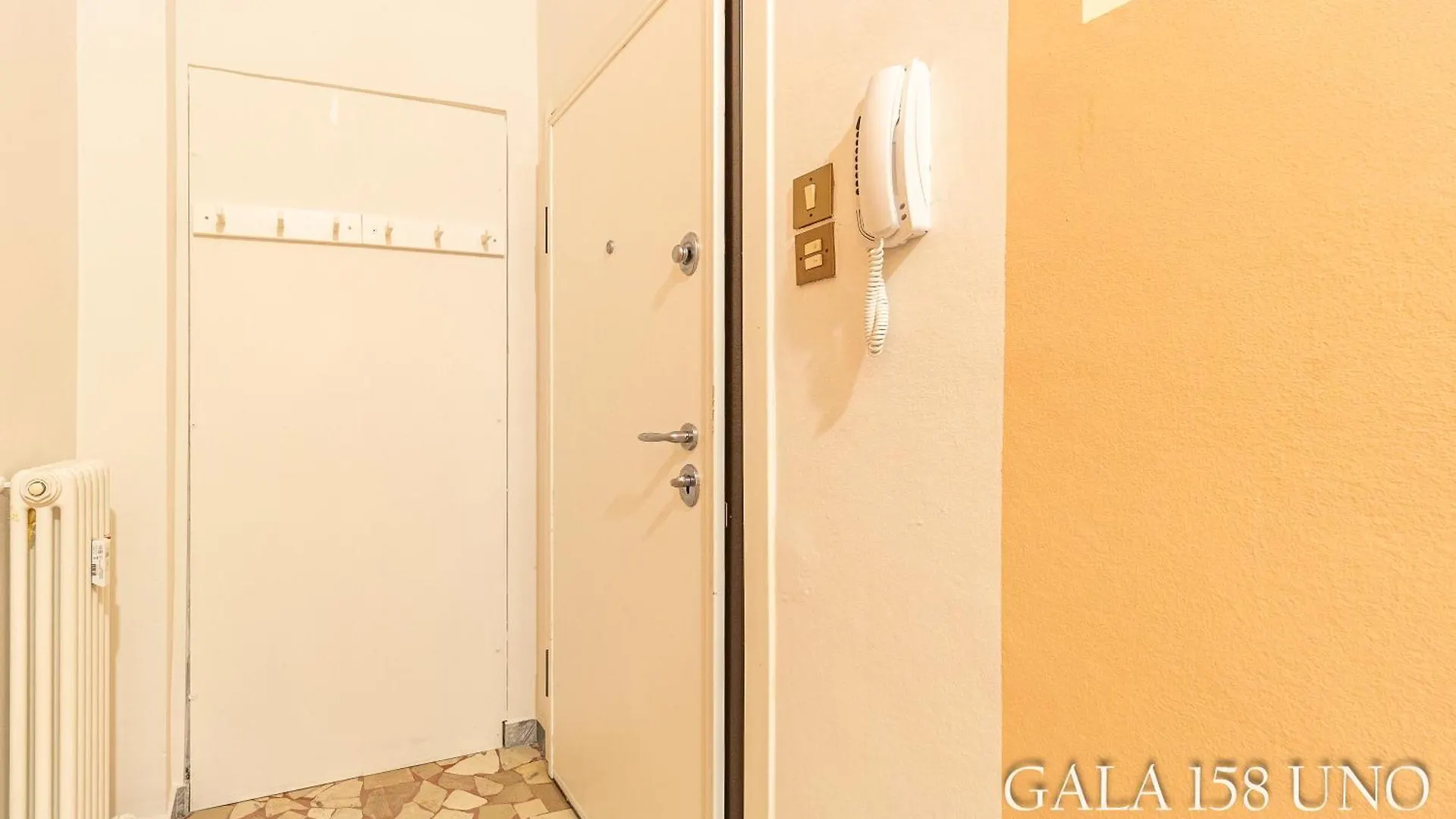 Gala158Uno Apartment Bologna